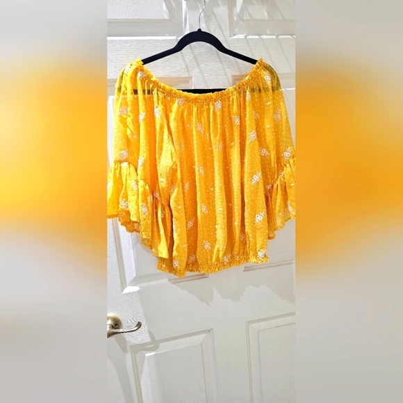 Cato Off the Shoulder Eyelet Blouse Large - Picture 1 of 6